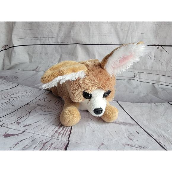 Wildlife Artists Plush Fennec Fox Tan Stuffed Animal Realistic 11in 2017 #1000 - Picture 1 of 10